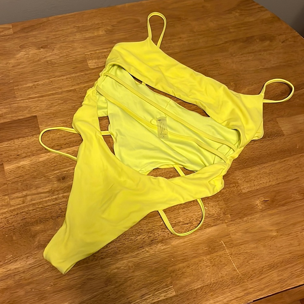 Large Neon Yellow Fashion Nova One Piece Swimsuit